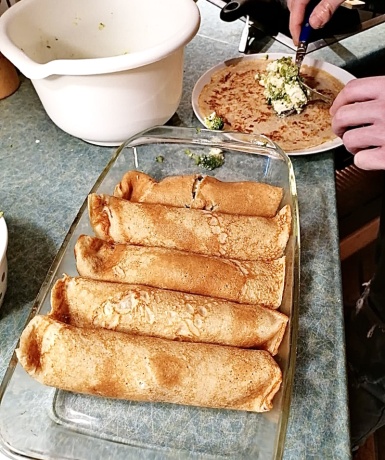 3. Schritt: Palatschinken backen und befüllen-