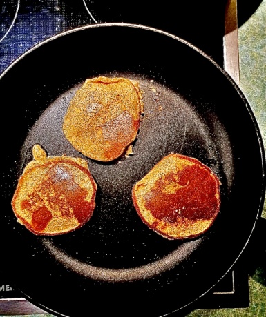 2. Schritt: Pancakes ausbacken-