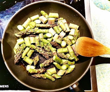 4. Schritt: Spargel zubereiten-