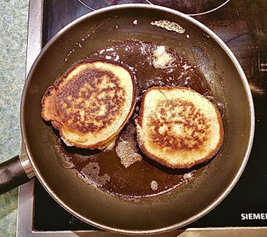 2. Schritt: Pancakes backen-