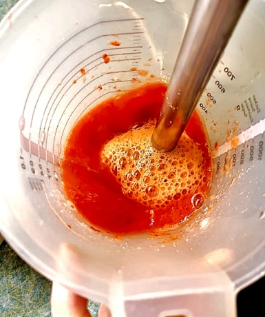 3. Schritt: Erdbeerspiegel zubereiten-