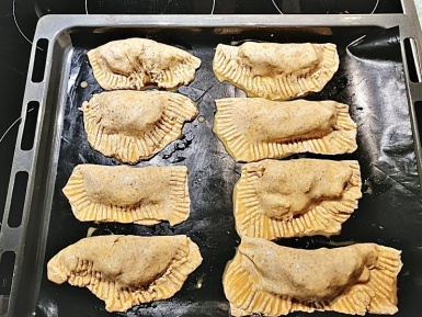 4. Schritt: Tascherl backen-