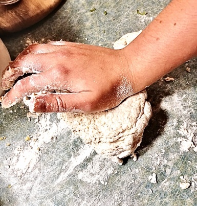 3. Schritt: Pitabrot backen-